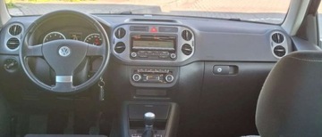 Volkswagen Tiguan I SUV 1.4 TSI 150KM 2010 Volkswagen Tiguan Volkswagen Tiguan 1.4 TSI SportampStyle 1.4 Benzyna, zdjęcie 12