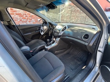 Chevrolet Cruze Kombi 1.8 16V DOHC 141KM 2014 Chevrolet Cruze 1.8 Benzyna, zdjęcie 8