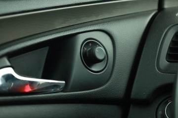 Opel Insignia I Sports Tourer 2.0 CDTI ECOTEC 160KM 2011 Opel Insignia 2.0 CDTI, Salon Polska, Xenon, zdjęcie 17