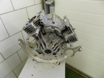 46S BLOK SILNIKA B&S INTEK 2 CYLINDRY 22 KM