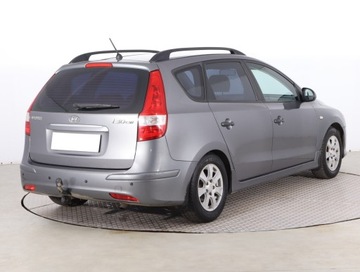 Hyundai i30 I CW Facelifting 1.6 DOHC CVVT 126KM 2012 Hyundai i30 1.6 CVVT, Salon Polska, GAZ, Klima, zdjęcie 4