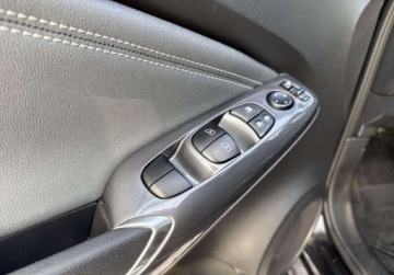 Nissan Juke II Crossover 1.0 DIG-T 114KM 2020 Nissan Juke Benzyna 114KM, zdjęcie 16