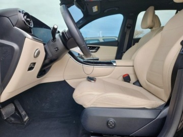 Mercedes GLC C254/X254 2023 Mercedes-Benz GLC 2023 r., 2,0L 300 4MATIC 2.0 Benzyna 255KM, zdjęcie 8