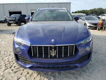 Maserati Levante 2018 Maserati Levante 2018r., 3.0L, AWD, Luxury, GranLusso 3.0 Benzyna 345KM, zdjęcie 5