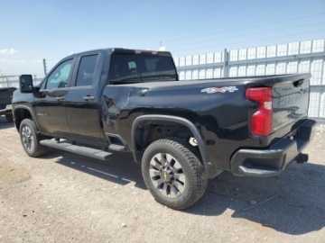 Chevrolet Silverado II 2021 Chevrolet Silverado K2500 Custom 2021 6.6l 6.6 Benzyna 401KM, zdjęcie 1