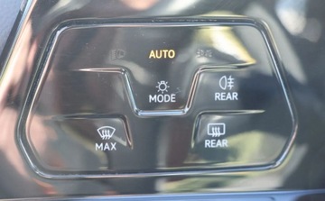 Volkswagen Golf VIII Variant 2.0 TDI 150KM 2021 Volkswagen Golf Aktywny Tempomat, K. Cofania, NAVI, Czujniki, Multifunkcja, zdjęcie 2