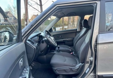 Kia Soul I Crossover 1.6 CRDI VGT 128KM 2011 Kia Soul Kia Soul 1.6 CRDI L 1.6 Diesel 128KM, zdjęcie 17