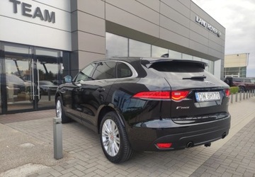 Jaguar F-Pace SUV 3.0 V6 340KM 2016 Jaguar F-Pace 3.0 SC V6 340KM AWD Portfolio 3.0 Benzyna 340KM, zdjęcie 10