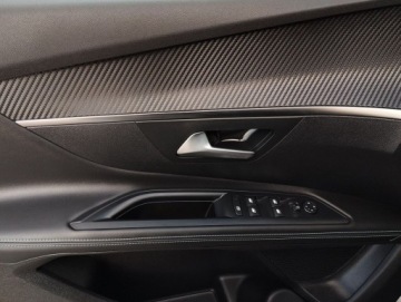 Peugeot 5008 II Crossover Facelifting 1.5 BlueHDi 130KM 2024 Peugeot 5008 1.5 BlueHDi GT SS EAT8, salon PL, FV23, bezwypadkowy 1.5, zdjęcie 18