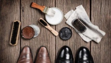 ВОСКОВАЯ СМАЗКА ДЛЯ ГИДРОИЗОЛЯЦИИ КОЖИ ОБУВИ