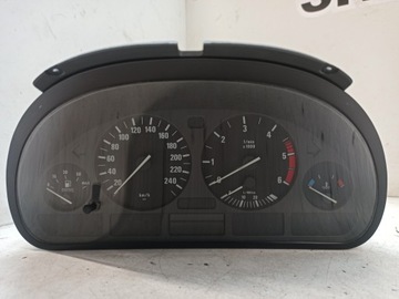 BMW 5 E39 3.0 D PŘÍSTROJOVÁ DESKA BUDÍKY 8381198 62118381198 62106942232 110008735054