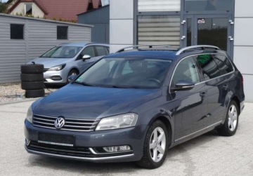 Volkswagen Passat B7 Variant 2.0 TDI CR DPF BlueMotion 170KM 2011 Volkswagen Passat 2.0TDI 170KM High Line Serwisowany Bezwypadkowy Oplacony, zdjęcie 3