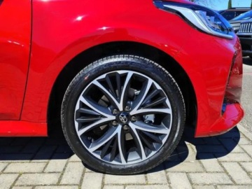 Toyota Yaris IV Hatchback Facelifting 1.5 Hybrid Dynamic Force 116KM 2026 Od ręki - Style 1.5 Hybrid 116KM | Podgrzewane fotele!, zdjęcie 16