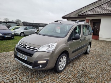 Citroen Berlingo II Van Facelifting 2015 1.6 BlueHDi 100KM 2017 CITROEN BERLINGO 1.6 HDI NISKI PRZEBIEG ! NOWY ROZRZĄD !!!, zdjęcie 2
