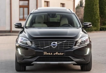 Volvo XC60 I SUV Facelifting 2.0 D4 DRIVE-E 190KM 2015 Volvo XC 60 D4 190KM SUMMUM Xenon Skora Navi Virtual Panorama El.Klapa Ful, zdjęcie 3