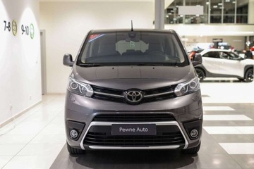 Toyota 2022 Toyota Proace Verso 2.0 D4-D Long Family 2.0 Diesel 145KM, zdjęcie 1
