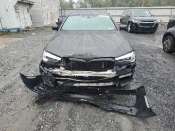 BMW Seria 5 G30-G31 2018 BMW Seria 5 540xi 2018 3.0l 3.0 Benzyna 335KM, zdjęcie 5