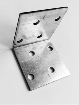 KĄTOWNIK CIESIELSKI ZŁĄCZE 40x40x40x2mm *1szt*