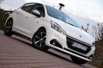 Peugeot 208 I Hatchback 5d Facelifting 1.2 PureTech 82KM 2018 Peugeot 208 I TECH EDITION 1.2MPI 83KM *BOGATA* Piękna Wersja! Jedyna TAKA!, zdjęcie 1
