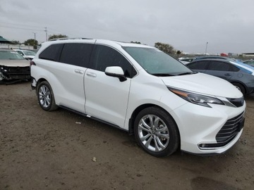 Toyota Sienna III 2024 Toyota Sienna Limited 2024 2.5l 2.5 Hybryda 245KM, zdjęcie 4
