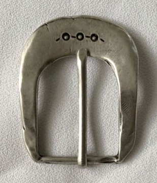 ПРЯЖКА НА РЕМЕНЬ 30мм старое серебро