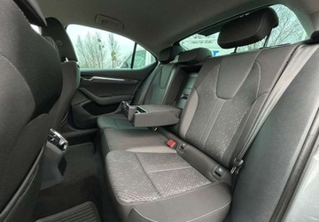 Skoda Octavia IV Liftback 1.5 TSI EVO 150KM 2023 Skoda Octavia Style, LED Matrix, Tempomat, Virtual Cockpit, Kamera cofania, zdjęcie 17