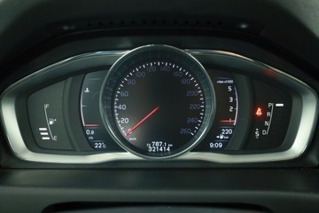 Volvo XC70 II Kombi Facelifting 2.0 D4 DRIVE-E 181KM 2016 Volvo XC70 D4, Salon Polska, 178 KM, Automat, zdjęcie 7