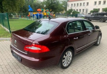 Skoda Superb II Sedan 1.8 TSI 160KM 2009 Skoda Superb Skoda Superb Wyjatkowa Alcantara Ksenon 1.8 Benzyna 160KM, zdjęcie 16