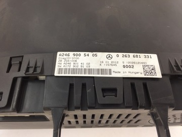 MERCEDES B TŘÍDA W246 PŘÍSTROJOVÁ DESKA BUDÍKY A2469005405