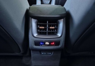 Cupra Terramar SUV 1.5 eTSI 150KM 2024 Cupra Terramar 1.5eTSI mHEV DSG 150KM Gwarancja LED Kamera360 ACC Kessy Na, zdjęcie 17