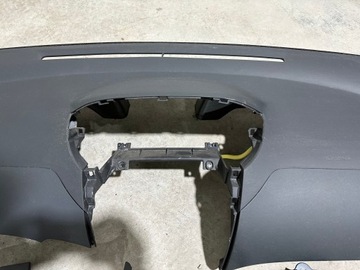 ДАТЧИК РЕМНЕЙ БЕЗОПАСНОСТИ КОНСОЛЬ TOYOTA YARIS II НА ПРИБОРНОЙ ПАНЕЛИ