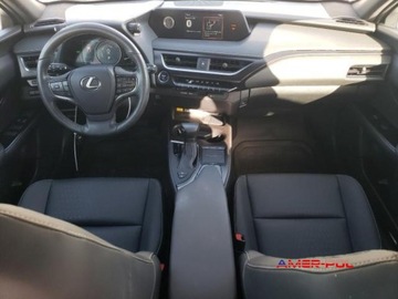 Lexus UX 2022 Lexus UX 2022 r., 2.0L 250 H 2.0 Hybryda 181KM, zdjęcie 7