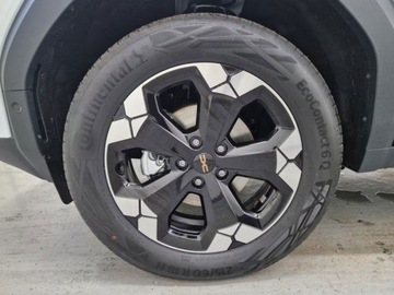 Dacia Bigster 1.2 TCe 130KM 2025 Od ręki - Extreme 4x4 1.2 TCe 130KM / Pakiet Parking, Zimowy Plus, zdjęcie 12