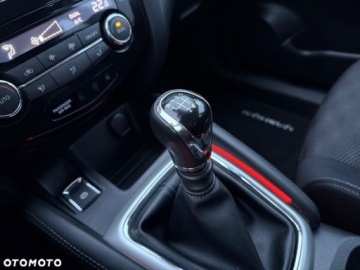 Nissan Qashqai II Crossover 1.2 DIG-T 115KM 2015 Nissan Qashqai Nissan Qashqai 1.2 DIG-T N-Vision 1.2 Benzyna 115KM, zdjęcie 27