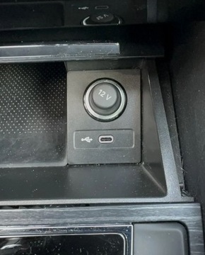 Skoda Superb III Kombi Facelifting 2.0 TSI 190KM 2023 Skoda Superb Combi 2.0 TSI 190 KM 7DSGStyle 2.0 Benzyna 190KM, zdjęcie 21