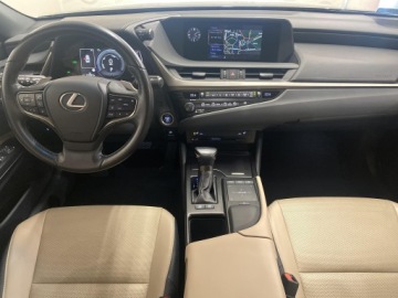 Lexus ES VII (XV70) Sedan 300h 218KM 2019 Lexus ES 300h Elegance Lexus ES 300h Elegance, 2.5, zdjęcie 10