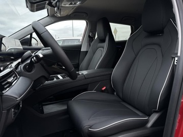 Omoda 5 1.6 T-GDI 147KM 2025 Omoda 5 Blood red, zdjęcie 8