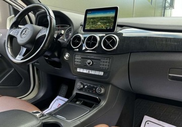 Mercedes Klasa B W246 Sports Tourer 250 BlueEFFICIENCY 211KM 2015 Mercedes-Benz Klasa B 250 211KM LED AUTOMAT perfekcyjny GWARANCJA HAR, zdjęcie 17