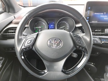 Toyota C-HR I Crossover 1.8 Hybrid 122KM 2019 Toyota C-HR 1.8 Hybrid Prestige 1.8 Hybrid Prestig, zdjęcie 15
