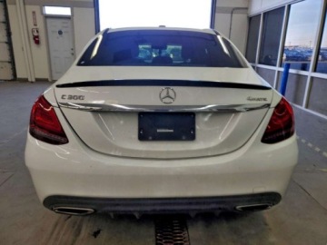 Mercedes Klasa C W206 2021 Mercedes-Benz Klasa C 300 4Matic 2021 2.0 Benzyna 255KM, zdjęcie 2