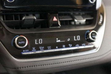 Toyota Corolla XII Sedan 1.5 VVT-i 125KM 2022 Toyota Corolla 1.5 Comfort 1.5 Benzyna 125KM, zdjęcie 11