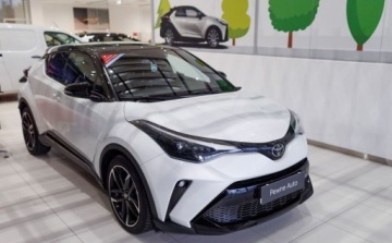 Toyota C-HR I Crossover Facelifting 2.0 Hybrid Dynamic Force 184KM 2023 Toyota C-HR 2.0 C-HR GR Sport 2.0 Hybryda 184KM, zdjęcie 2
