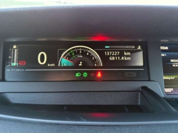 Renault Grand Scenic II Grand Scenic 2013 Energy dCi 130KM 2015 Renault Grand Scenic Rodzinny Grand Scenic 1.6D.130KMKamera Parktroniki Le, zdjęcie 31