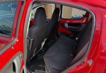 Citroen C1 I Hatchback 5d Facelifting 2012 1.0 i 68KM 2013 Citroen C1 1,0 68KM Klimatyzacja Benzyna 68KM, zdjęcie 20