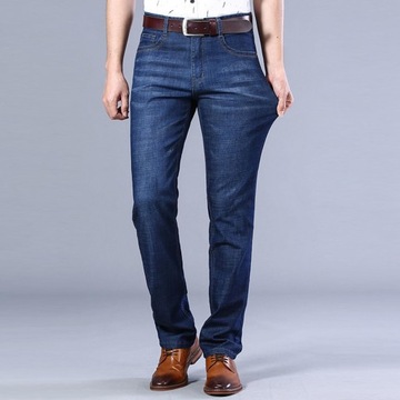 Męskie spodnie jeansowe o prostym kroju, wiele głębokich błękitów 36