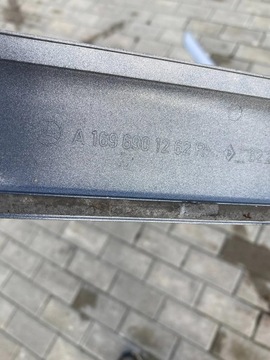 A W169 LIŠTA DVEŘE PRAVÝ ZADNÍ 1696901262 A1696901262 A1696901262R