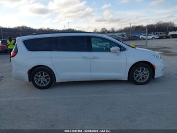 Chrysler Pacifica II 2021 Chrysler Pacifica Touring 2021 3.6l 3.6 Benzyna 287KM, zdjęcie 6