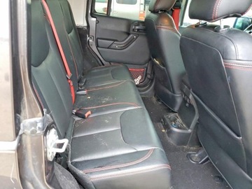 Jeep Wrangler III Unlimited Facelifting 3.6 V6 286KM 2017 Jeep Wrangler 2017 JEEP WRANGLER UNLIMITED RUBICON 3.6 Benzyna 285KM, zdjęcie 9