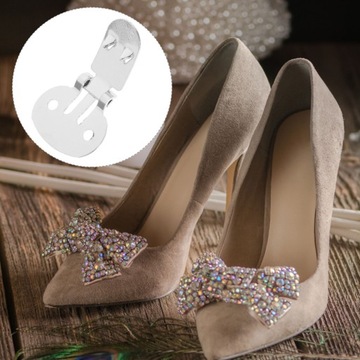 Украшения для обуви черного цвета. Цветные металлические зажимы для обуви.