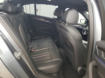 BMW Seria 5 G30-G31 2019 BMW Seria 5 540i, 2019r., 3.0L 3.0 Benzyna 335KM, zdjęcie 8